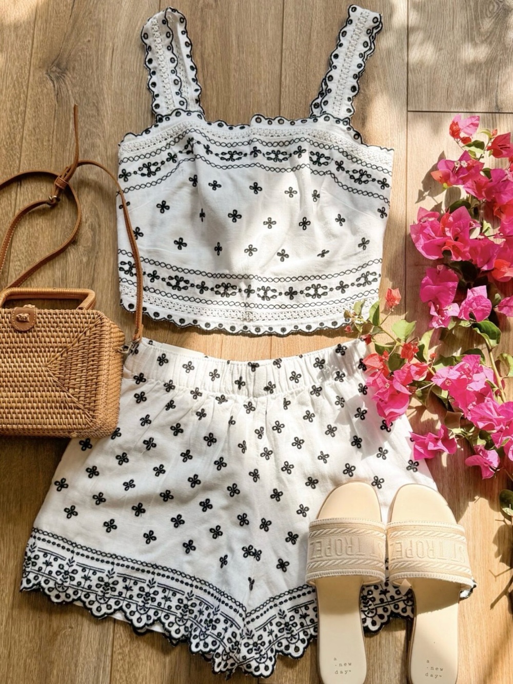 Abercrombie & Fitch White Eyelet Embroidered Crop Cami and Short Set Medium